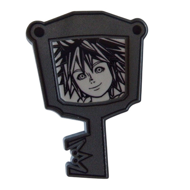 Sora (Y867) - Black and White Figpin - Kingdom Hearts