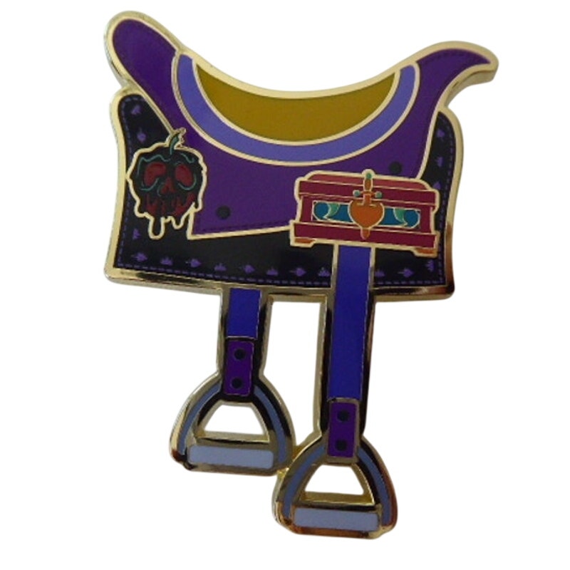 MII - Evil Queen - Royal Stables Horse Saddles