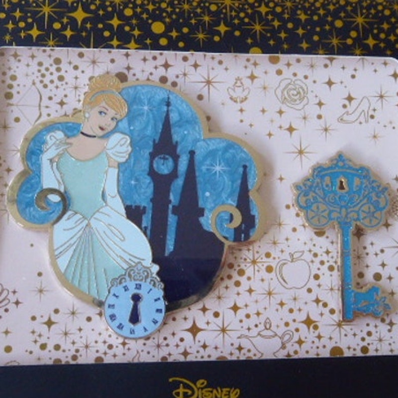 MII Cinderella Princess Keys to the Kingdom Jumbo PALM