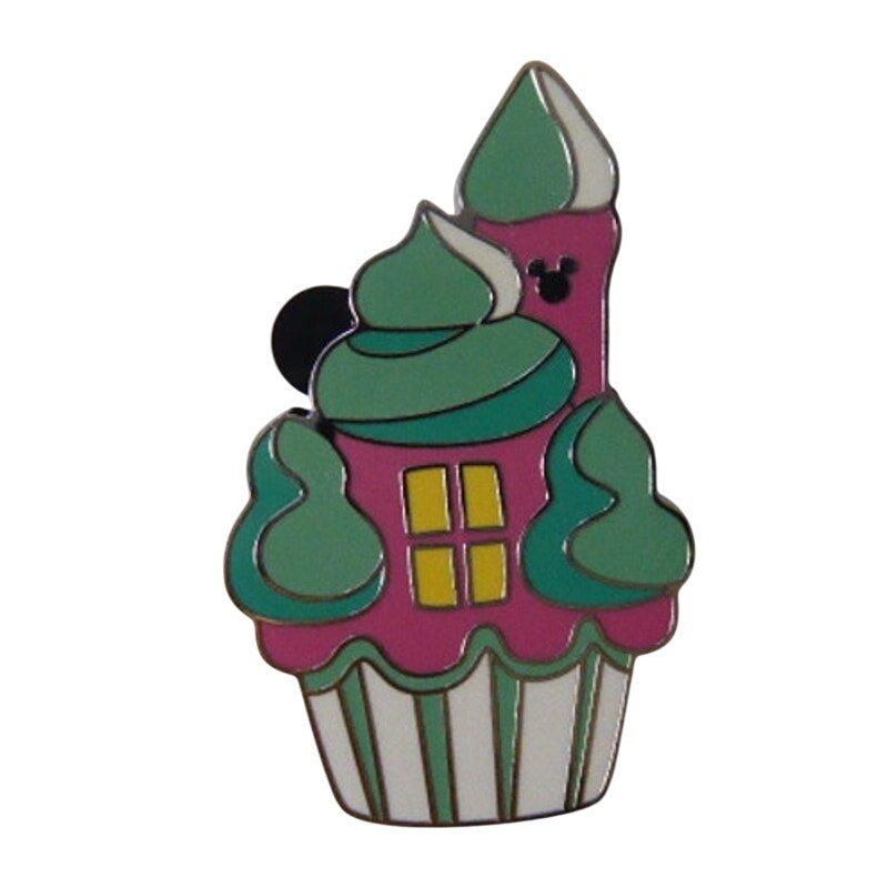 WDW Cinderella Castle Cupcake Treat Hidden Disney 2025