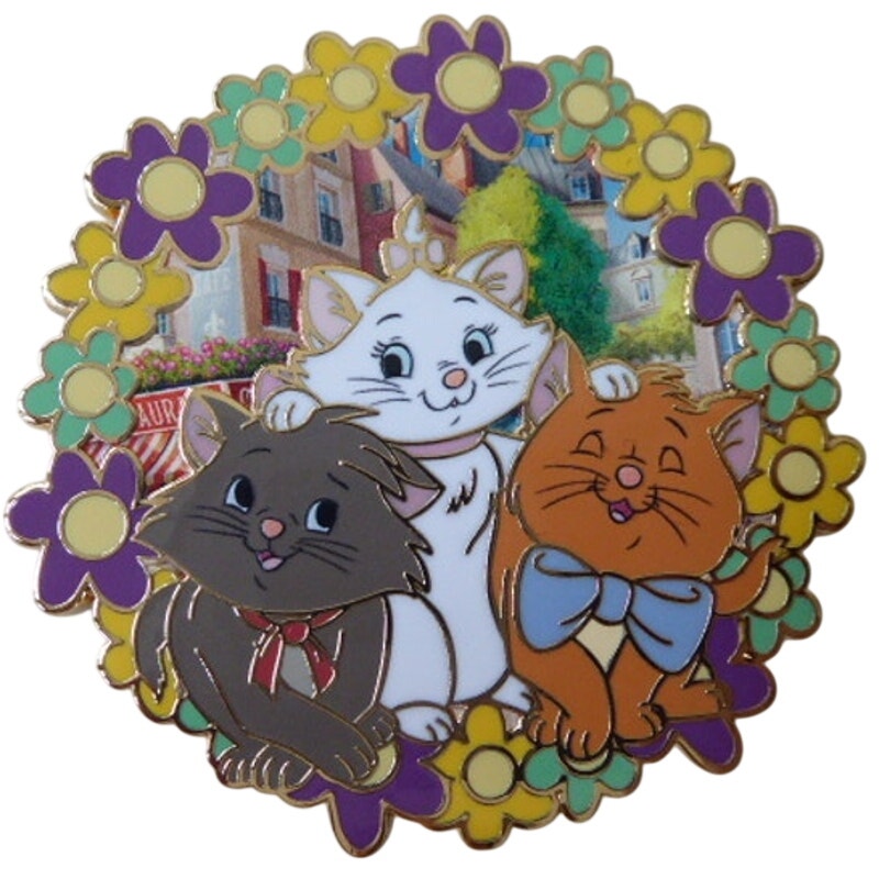 Aristocats Chaser Once Upon a Royal Realm Mystery PALM