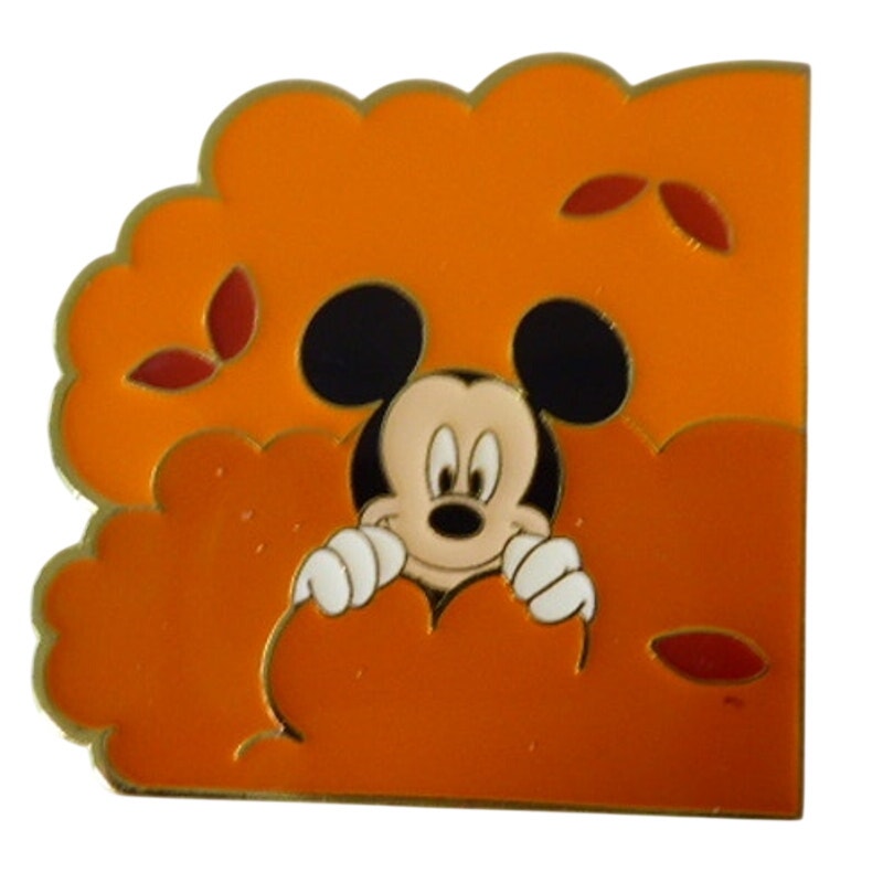 LFLY - Mickey Mouse - Fall Character Tree - Mystery
