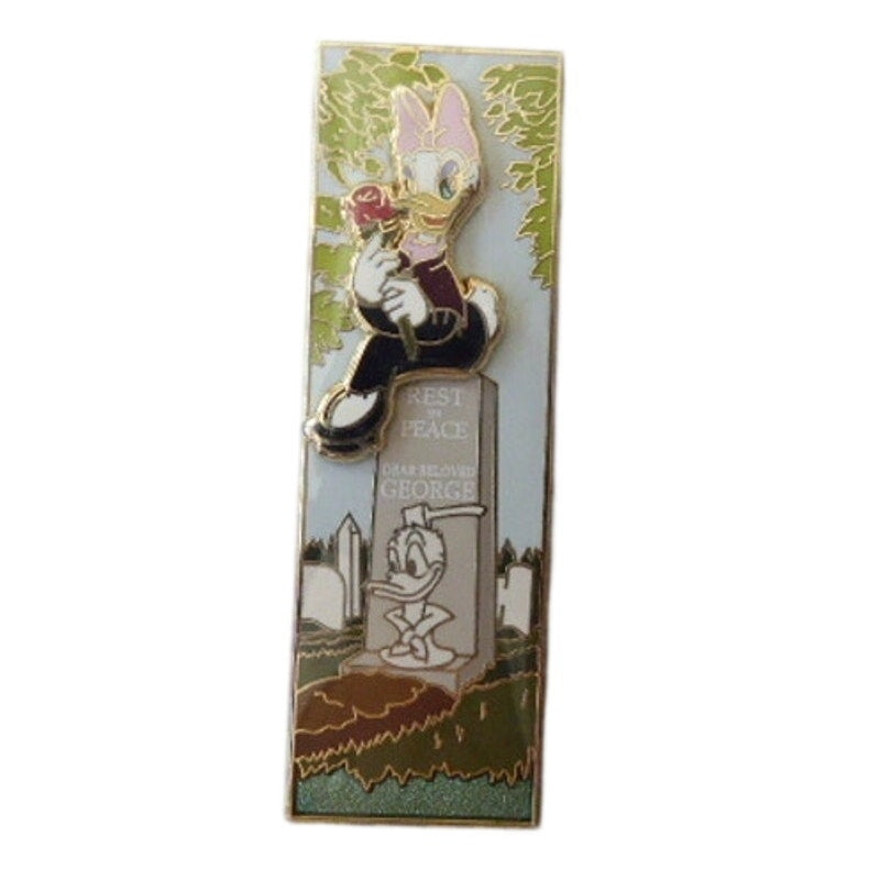 WDI Haunted Mansion Stretching Room Daisy on Tombstone