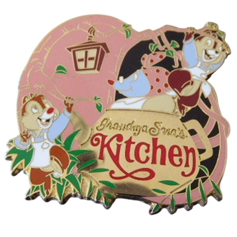 Japan Grandma Sara, Chip and Dale Grandma Saras Kitchen