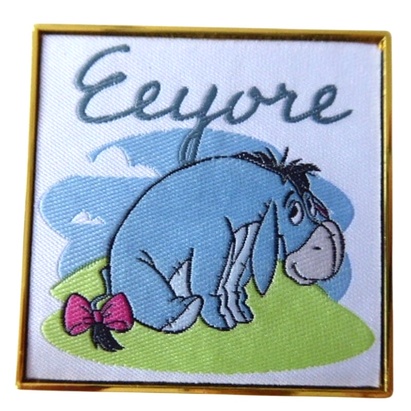 Eeyore - Pooh and Friends Square Portraits Mystery Set