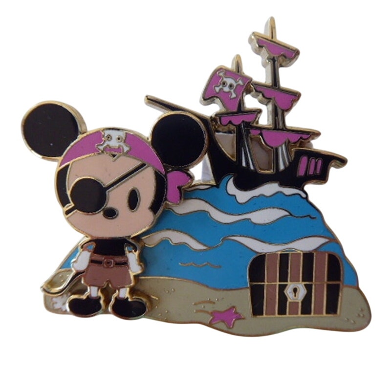 DLR - Cute Pirate Mickey with Ship