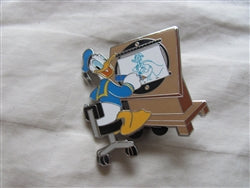 Disney Trading Pin 107445 DLR - Annual Passholder - Drawn to Disney Set - Donald Duck ONLY