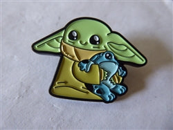 Disney Trading Pin 156599 Loungefly - Grogu with Frog - Star Wars Mandalorian - Chibi Cute