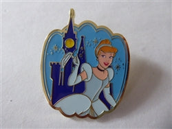 Disney Trading Pin 162736 Cinderella Holding Glass Slipper - Castle Portrait - Pumpkin