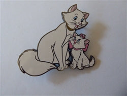 Disney Trading Pin 169217 DLP - Duchess and Marie - Smiling at Each Other - Aristocats