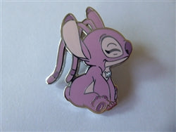 Disney Trading Pin Angel Sitting