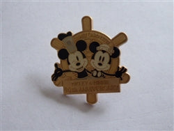 Disney Trading Pins Japan Disney Card Club Steamboat Willie Mickey Minnie 90th anniversary