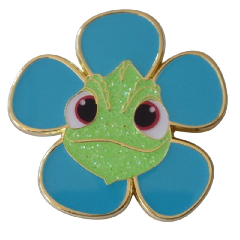 Tangled Pascal Flower Color Changing