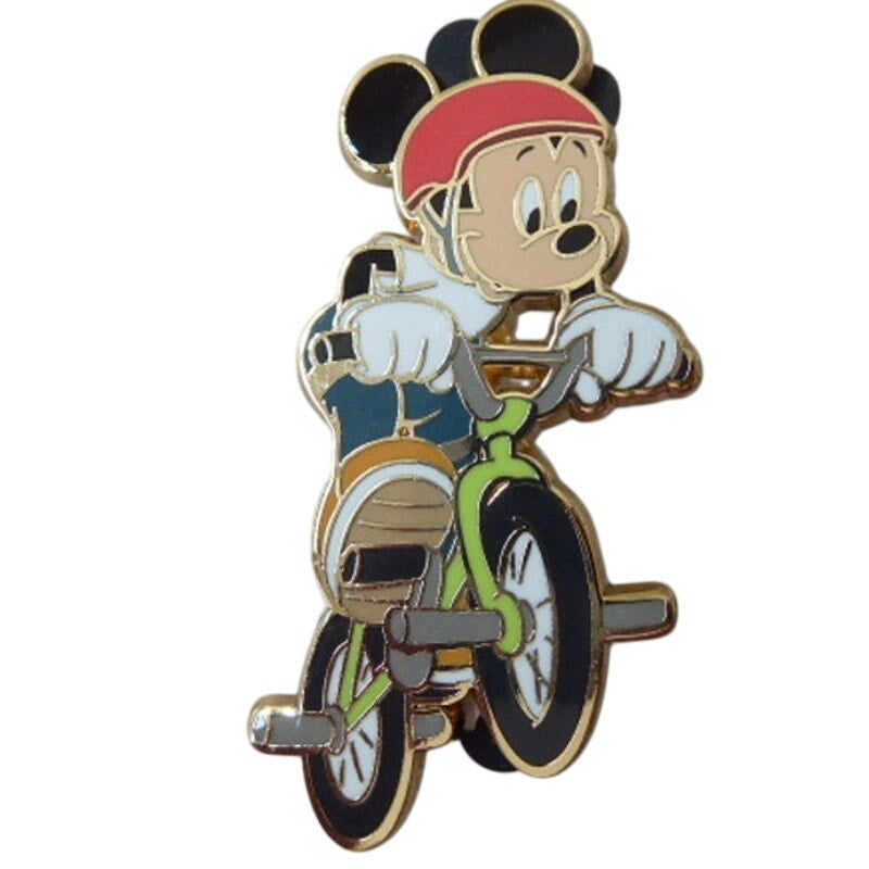 WDCS - Biking - Mickey Mouse Playing Sports Mystery