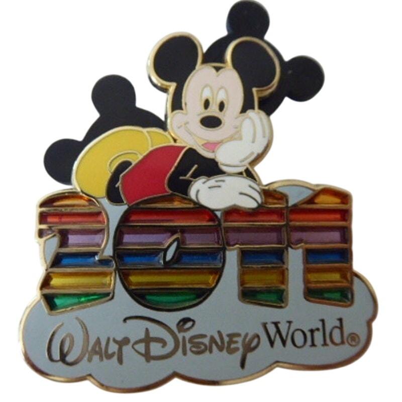 WDW - Mickey Mouse - 2011 Dated Rainbow