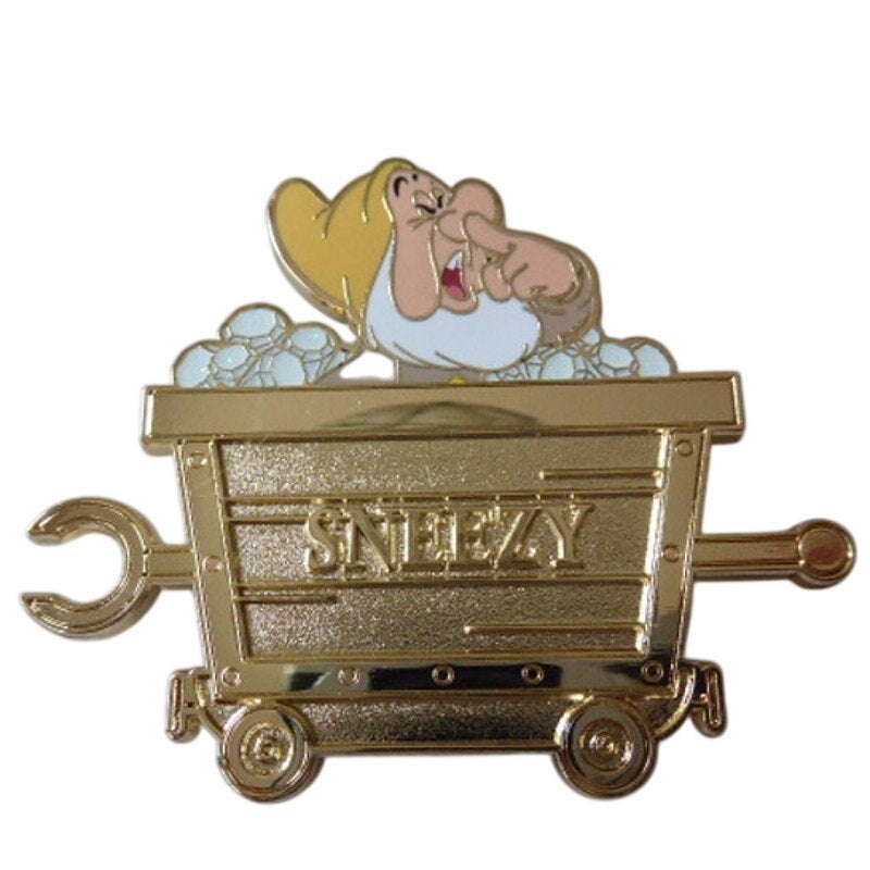 Monogram Sneezy Chaser Dwarfs Mine Cart Mystery PALM