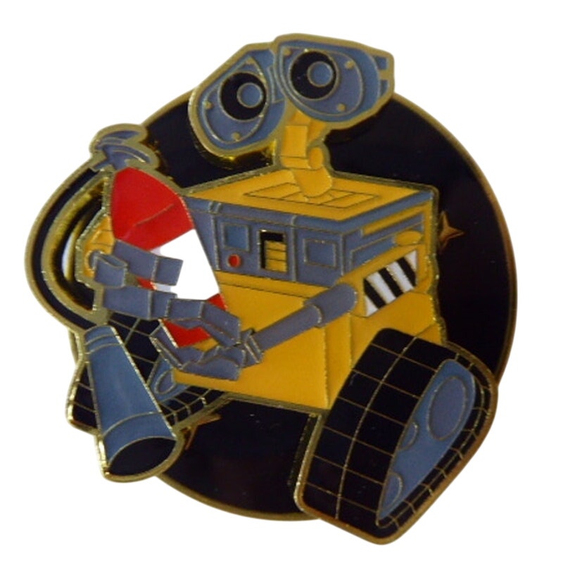 Loungefly WALL-E with Fire Extinguisher Center Puzzle