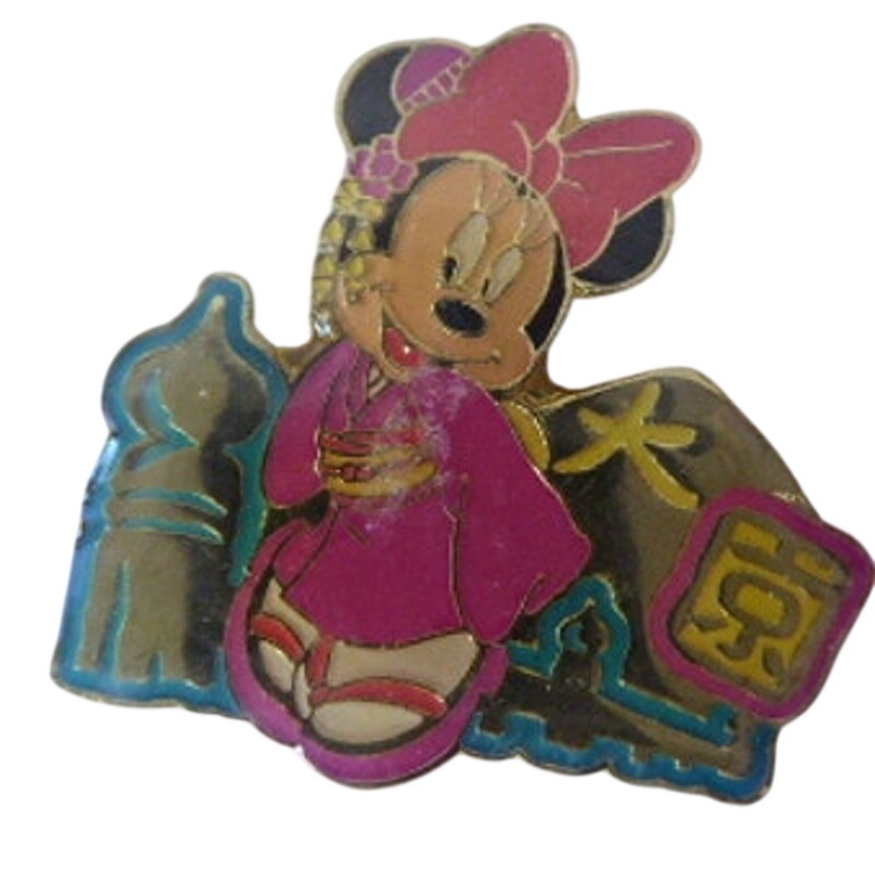 Japan - Minnie Mouse - Kyoto - Pink Dress