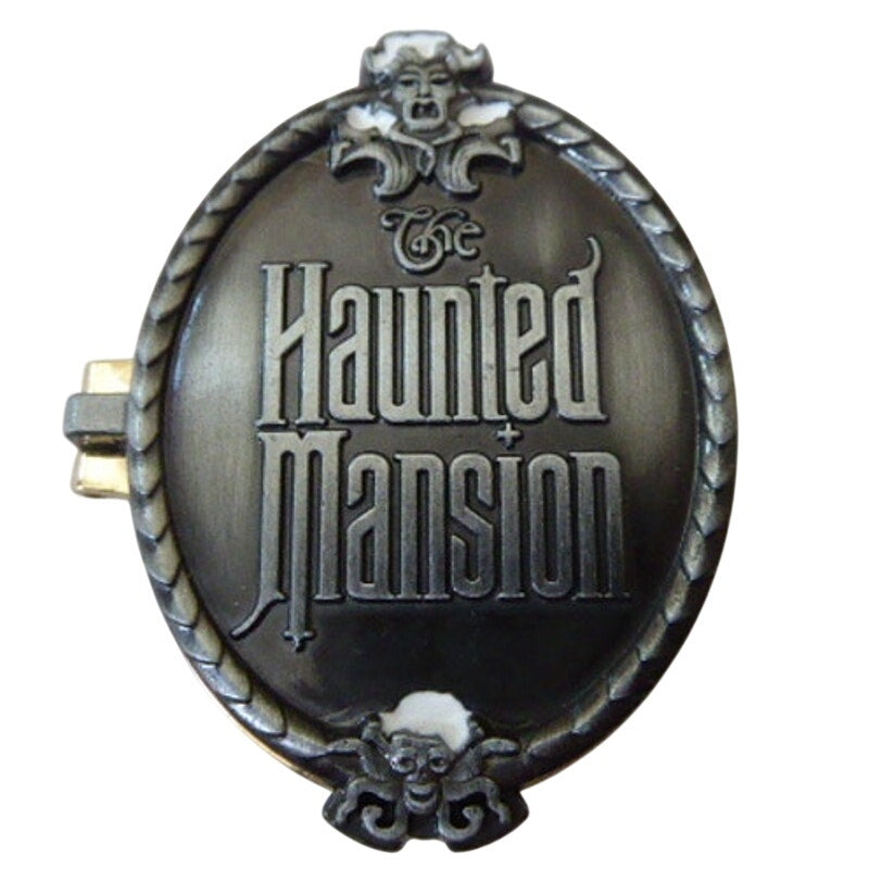 DLR - Haunted Mansion - Holiday