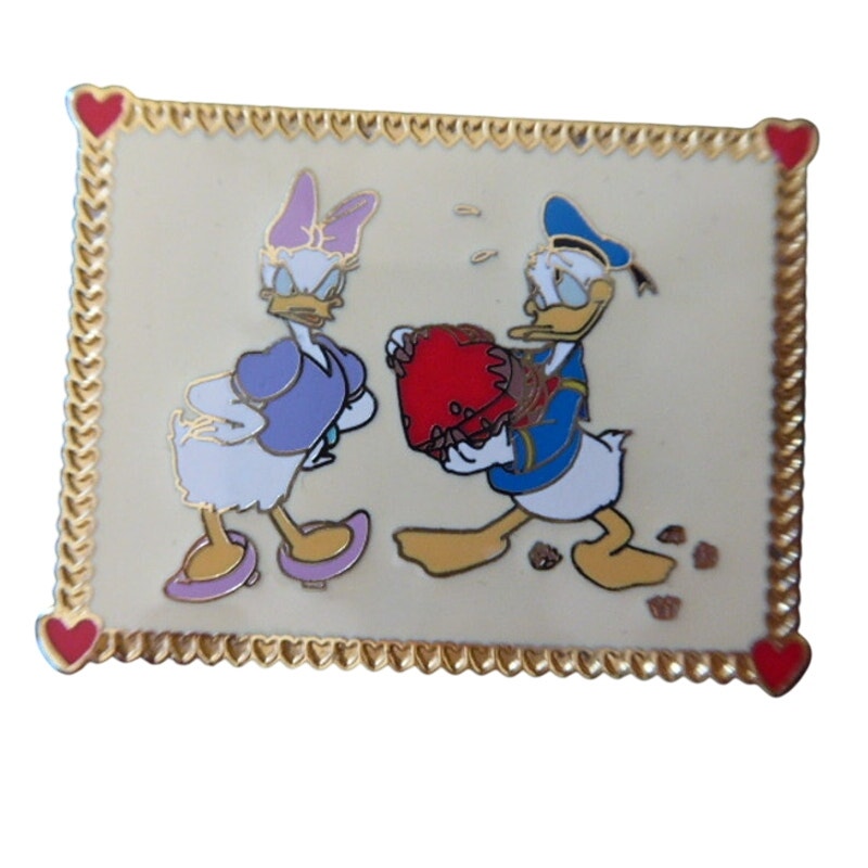 DA - Donald and Daisy - Valentine - P.I.N.S.