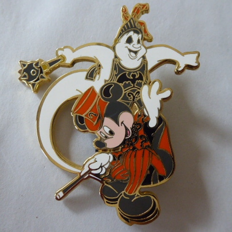 Japan - Lonesome Ghost and Mickey Mouse - Halloween 2003 - TDL