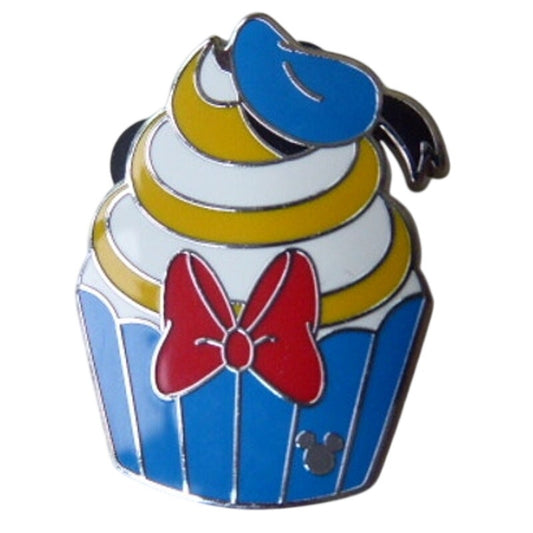 DLR Donald Duck Cupcakes Set Hidden Disney 2026 Wave A