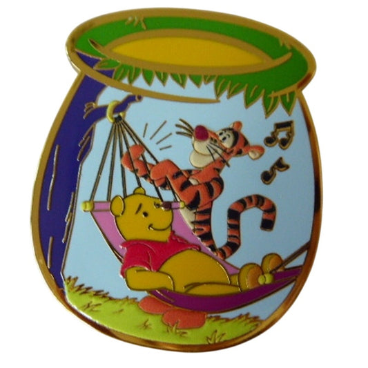 MII - Pooh Lying in a Hammock - Pooh Friendship Honey Pots