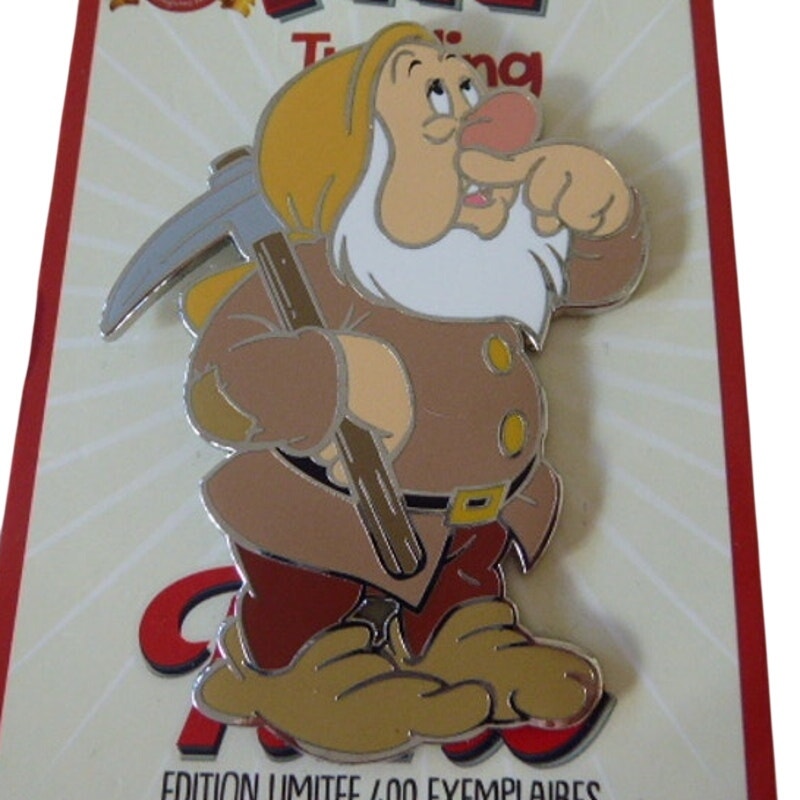 DLP Sneezy Pin Trading Time Jumbo Snow White