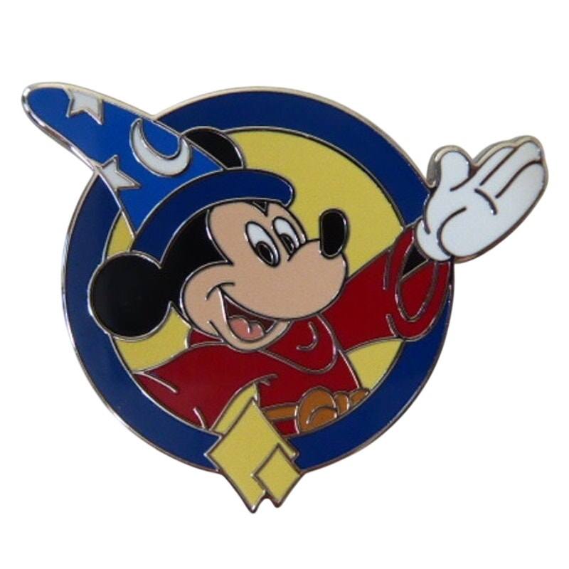 Sorcerer Mickey - Enchanted Ensemble Mystery Set 1