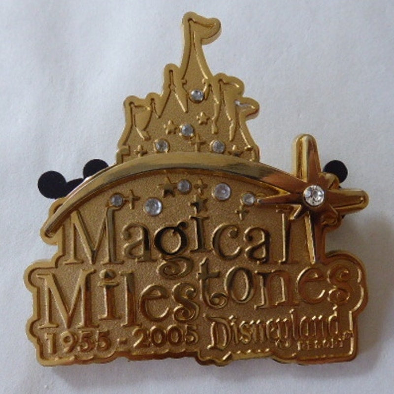 DLR - Magical Milestones - Framed Set - Jumbo Pin