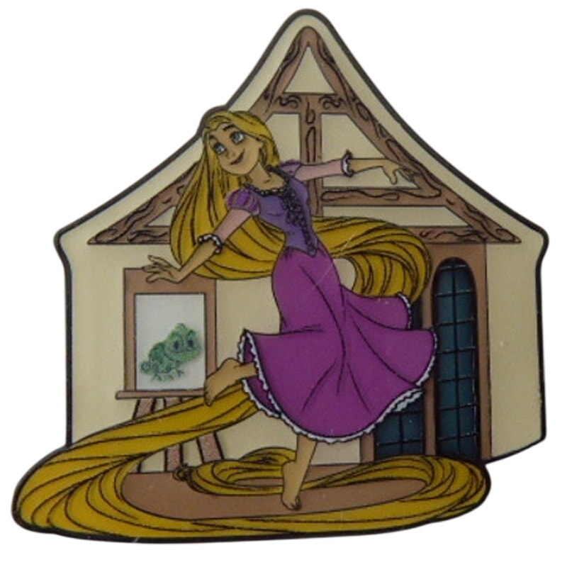 Rapunzel Hot Topic - Princess Castle Blind Box