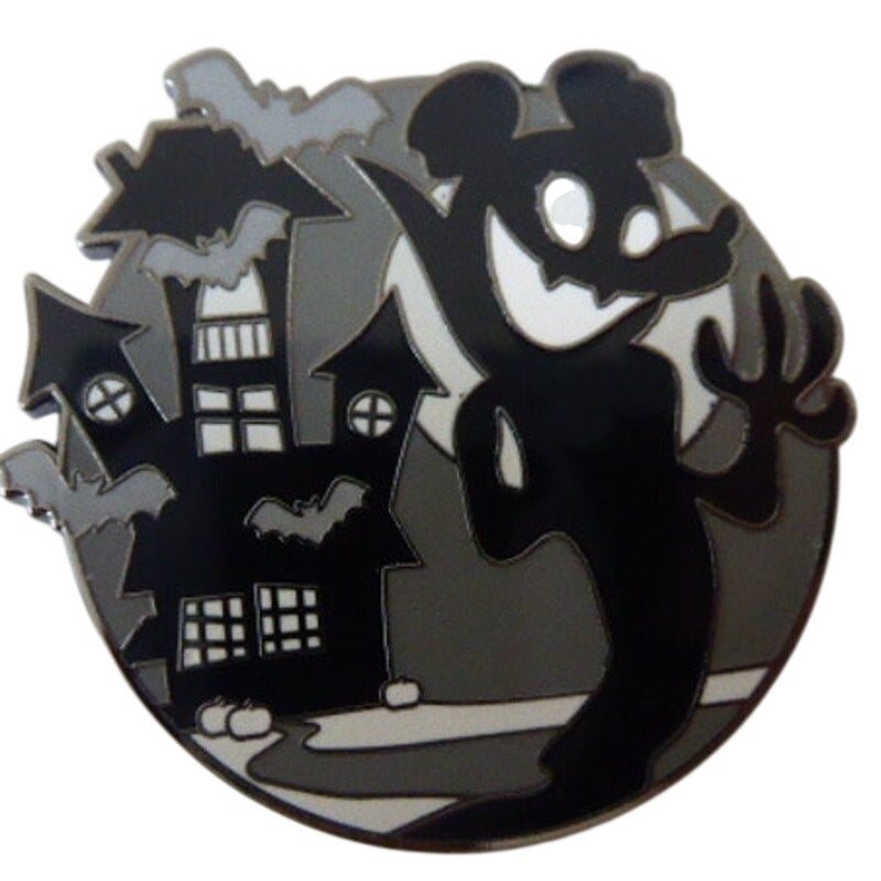 Mickey & Minnie Black & White Halloween - Mickey Shadow