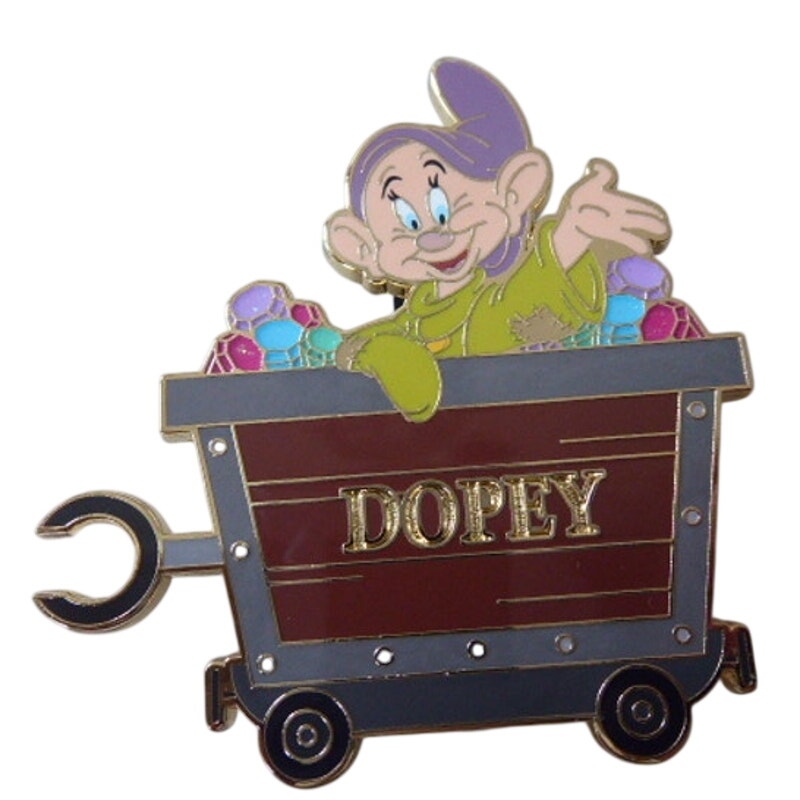 Monogram Dopey Color Dwarfs Mine Cart Set Mystery PALM