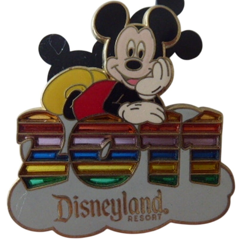 DLR - Mickey Mouse - Dated 2011 - Stained Glass Rainbow