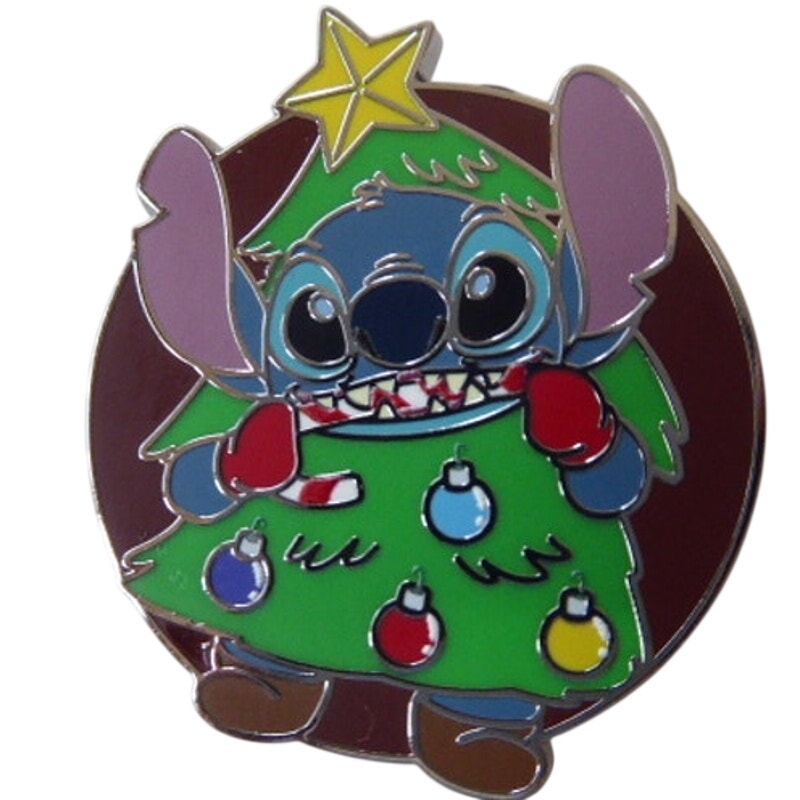 Stitch Dressed for Christmas - Decorated Tree
