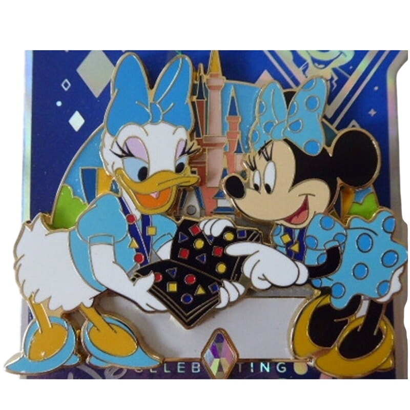 WDW Daisy Minnie Pin Trader Life  Celebrating 25 Years