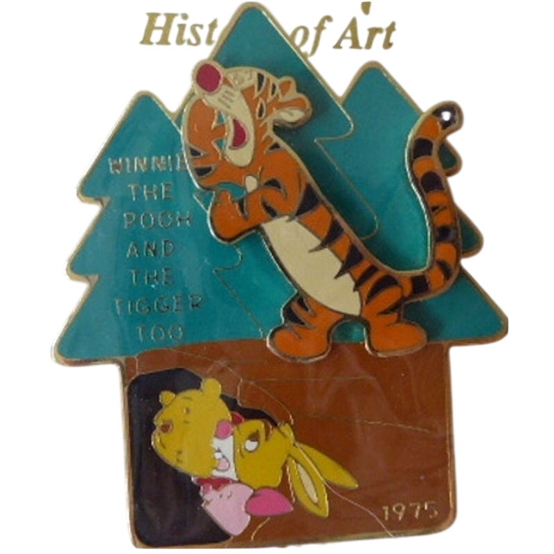 Japan Winnie the Pooh and Tigger Too 1975 History Art