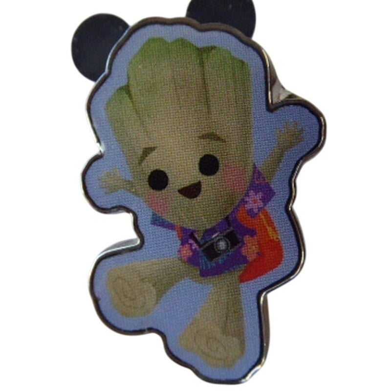 Tourist Groot Camera Small World Groot Mystery TDR