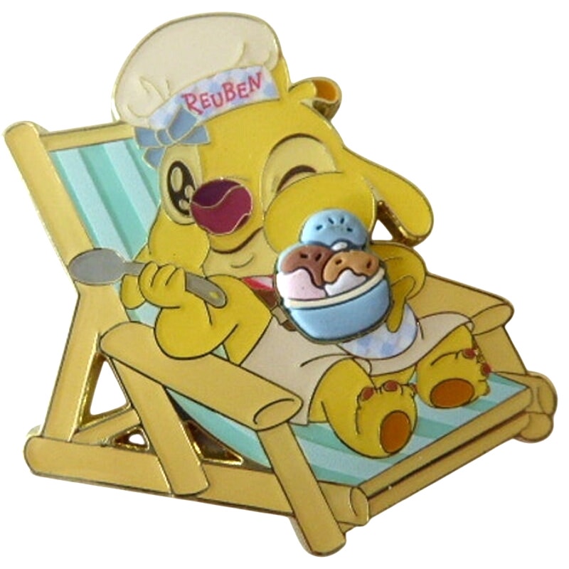 Reuben Eating ice Cream - Shanghai Disney Resort