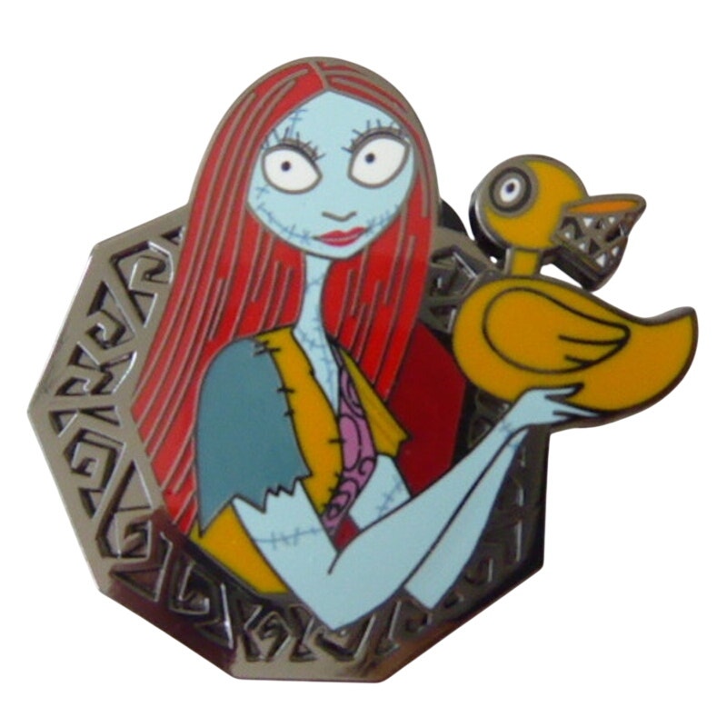 DIS - Sally with a Duck - Creepy Accessory  Nightmare