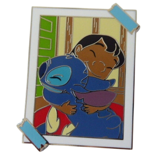 Lilo and Stitch Hugging - Stitch Photographs Mystery