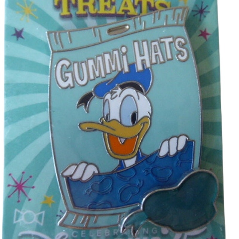 DLR Happy Donald Top-Hat Treats Gummi Series Magic Key