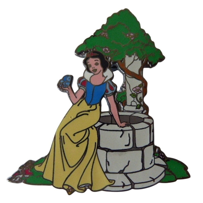 DLR Snow White at the Wishing Well Memorable Moments