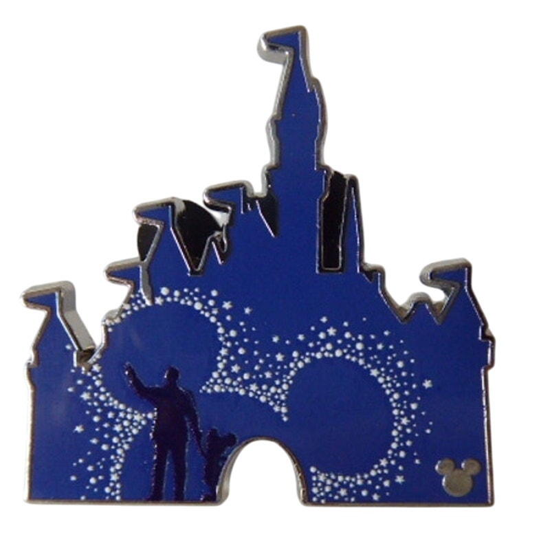 DLR - Partners Statue - Castles - Hidden Disney 2025