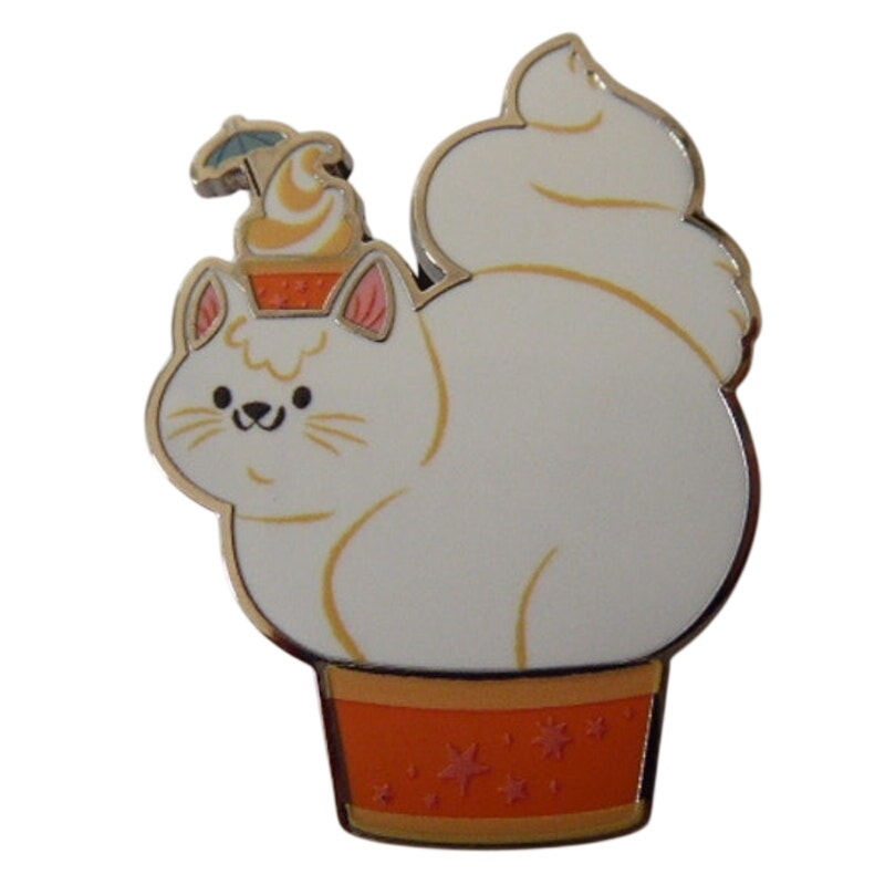 Cat as Dole Whip Cats and Dogs Halloween Costumes