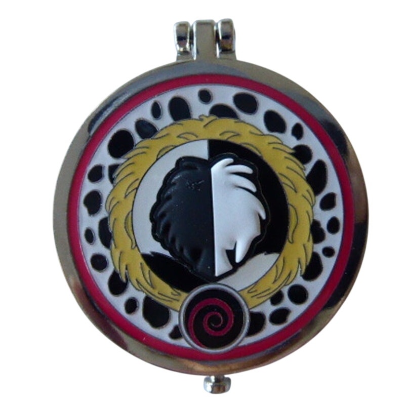 Villain Compact Mirror - Cruella