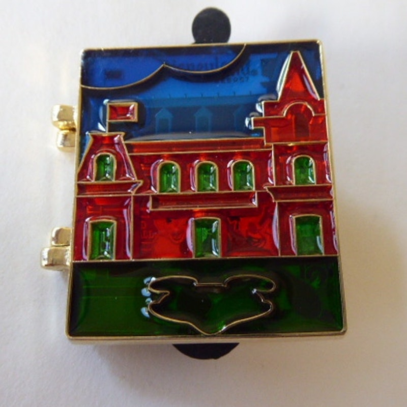 DLR - Cast Exclusive - Attractions Collection - Disneyland Train Station