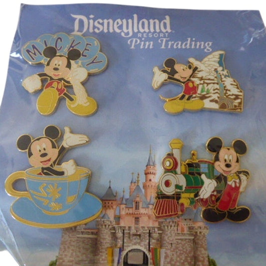 DLR - Mickey Mouse - Resort - Booster Collection