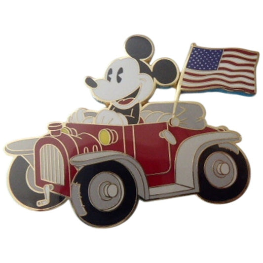 MII - Mainstreet Mickey Driving an Antique Roadster
