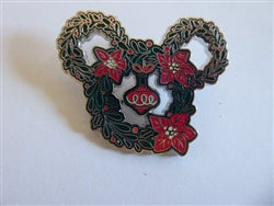 Disney Trading Pin 169053     Mickey Mouse Icon Holiday Wreath - Making Christmas Magical - Mickey Mouse Family Christmas Collection
